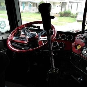 Meet your Posher, Larry